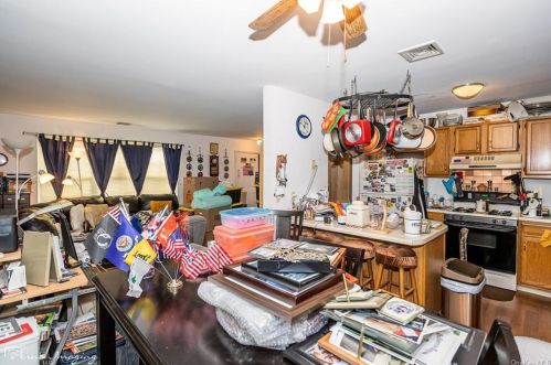 24 Jimal Dr, Middletown NY 10940-3650 exterior