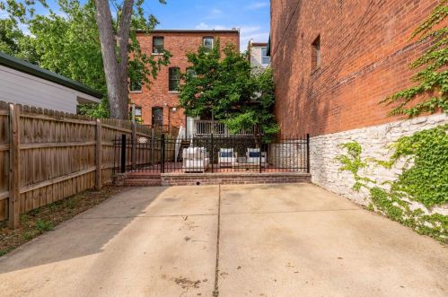 2020 Senate St, Saint Louis MO 63118-1613 exterior