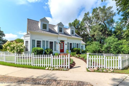 715 Audubon Rd, East Lansing, MI 48823-3001