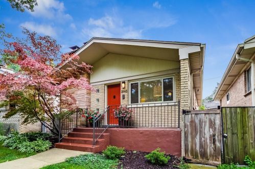 2743 Wilson Ave, Chicago, IL 60625-3744