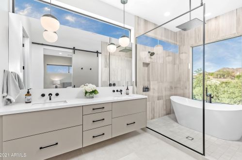 7729 13th Pl, Phoenix AZ  85020-4202 exterior