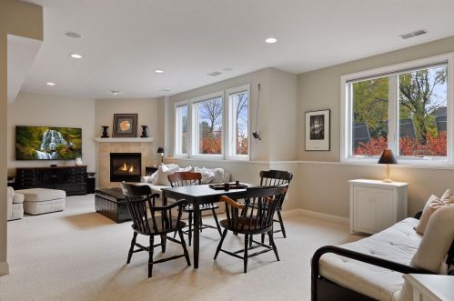 3544 Crestmoor Dr, Saint Paul MN 55125-5028 exterior