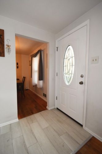 368 Olancha Ave, Pittsburgh, PA 15227-2922