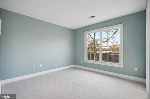 1320 Lessard Ln, Mc Lean VA  22101-3630 exterior