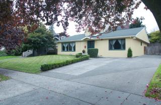 4539 48th Ave, Seattle, WA 98116-4039