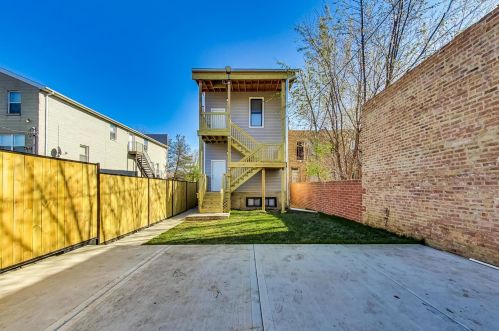 2718 Monroe St, Chicago IL 60624-2661 exterior