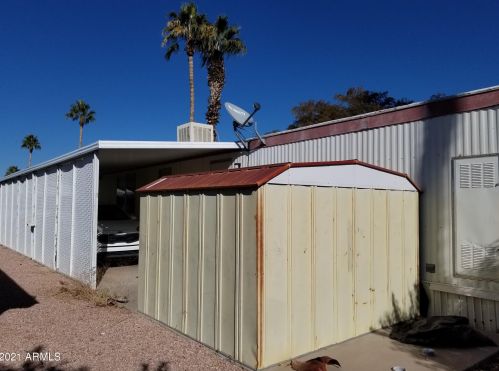 1705 Charleston Ave, Phoenix AZ 85023-1218 exterior