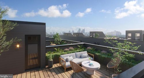 1613 2nd St, Philadelphia PA 19122 exterior