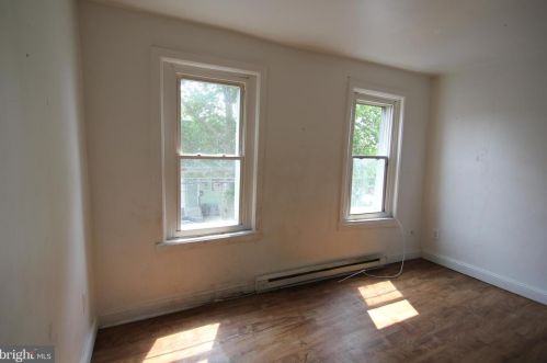 824 49 St, Philadelphia PA 19139-1813 exterior