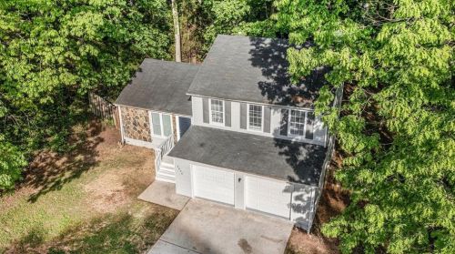 5576 Ln Fleur Trl, Lithonia GA 30038-2843 exterior