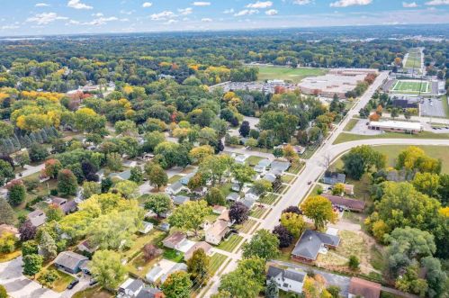 260 Danz Ave, Green Bay, WI 54302-3524