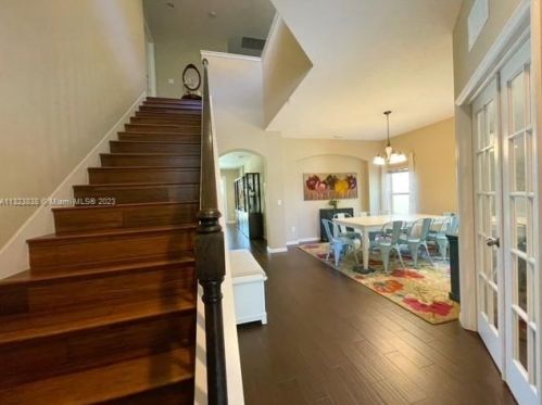 19231 Early Violet Dr, Tampa, FL 33647-3684