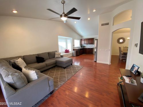 2660 Camino Del Deseo, Tucson AZ  85742-9213 exterior