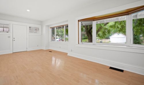 3563 Cramer St, Milwaukee WI 53211-2506 exterior