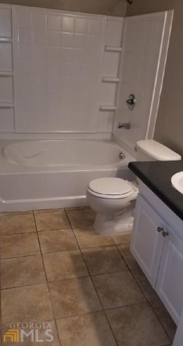 2103 Par 3 Way, Lithonia GA 30038-1801 exterior