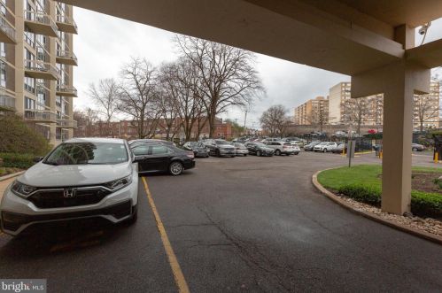 3600 Conshohocken Ave, Philadelphia, PA 19131-5363