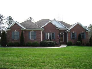 2831 Mountain Pointe Dr, Cleveland, TN 37312-2147