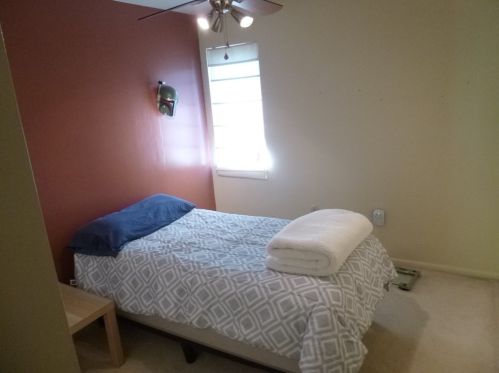 211 Pine Ct, Pittsburgh PA 15237-2634 exterior