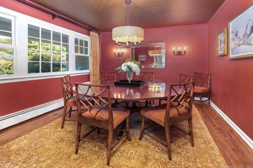 140 Long Lots Rd, Westport CT 06880-3826 exterior