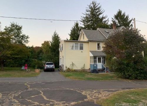 45 New Place St, Wallingford CT  06492-2236 exterior