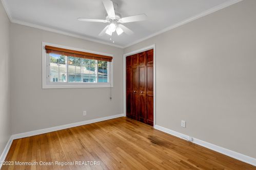 1502 River Ave, Point Pleasant Beach NJ 08742-4366 exterior