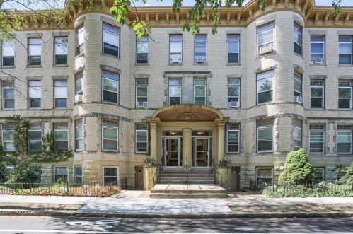 36 Winchester St, Brookline MA  02446-2862 exterior