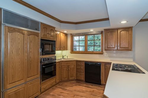 6109 Savio Dr, Saint Louis MO 63123-2760 exterior