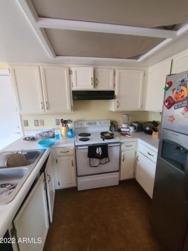 1408 Gail Dr, Chandler AZ 85226-8215 exterior