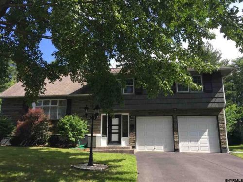 1089 Manas Dr, Schenectady, NY 12303-4422