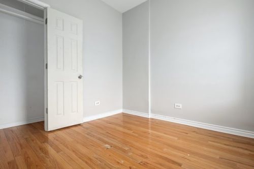 3436 Huron St, Chicago IL 60611-3043 exterior