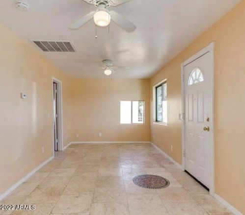 3140 Alvarado Rd, Phoenix AZ 85009-2435 exterior