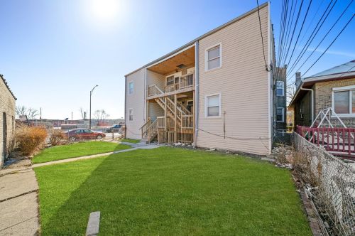 7557 Wentworth Ave, Chicago IL 60620-1156 exterior