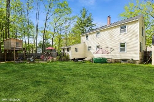 86 Mnr Rd, Concord NH 03303-1901 exterior