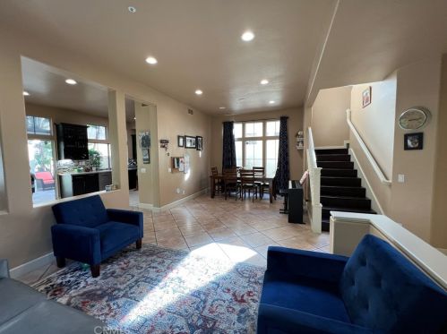 10864 Kimball Pl, Tustin CA  92782-1306 exterior