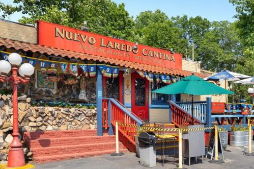 1716 Barfield Run, Atlanta GA  30318-2779 exterior