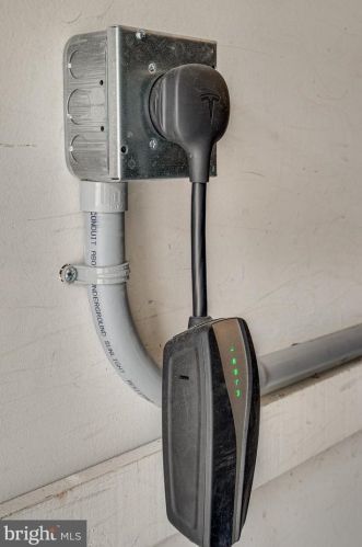 6263 Gentle Ln, Alexandria VA 22310-2260 exterior