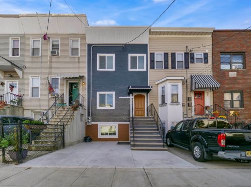 419 St, Union City NJ 07087-4024 exterior