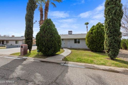 4359 Bluefield Ave, Phoenix AZ  85032-1441 exterior