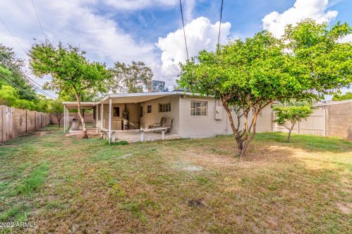 6612 10 Ave, Phoenix AZ 85007-2318 exterior