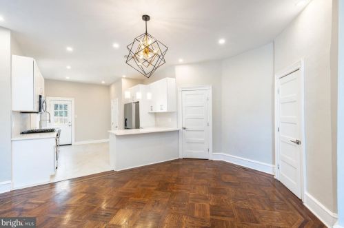 5132 12 St, Philadelphia PA 19123-1103 exterior