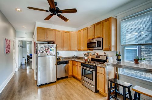 1432 Central Park Ave, Chicago IL 60655-3415 exterior