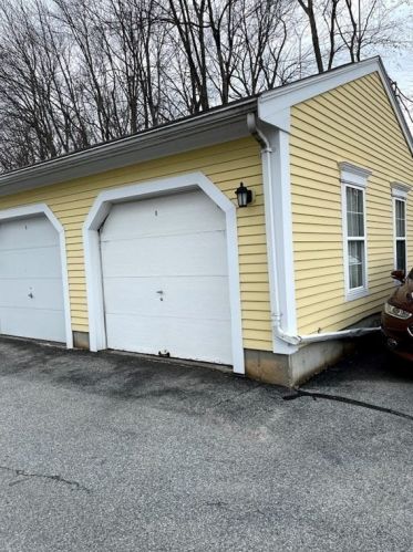 1 Riverview Blvd, Methuen MA  01844-6026 exterior