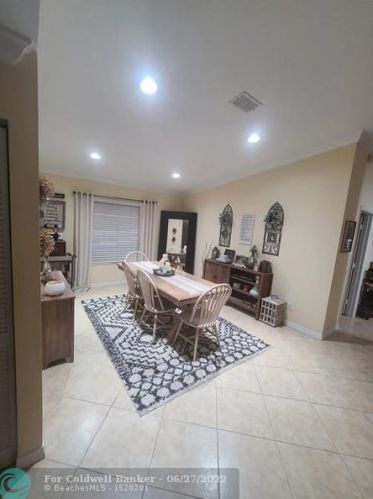 1970 Jamesport Dr, Fort Pierce FL  34953-4377 exterior