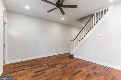 2431 Cedar St, Philadelphia PA 19134-4406 exterior