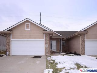 10022 179th St, Omaha NE  68136-1966 exterior