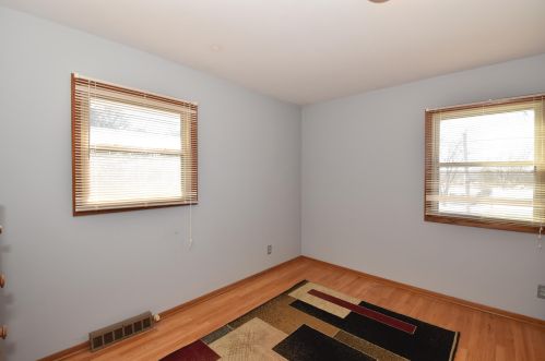 8803 Plainfield Ave, Milwaukee WI 53228-2227 exterior