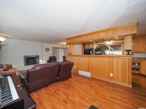 455 Cascade St, Sandy UT exterior