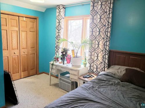 4323 Pitt St, Duluth MN 55804-1964 exterior