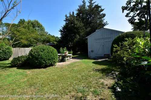 916 Ellison Ave, Point Pleasant Beach NJ 08742-2934 exterior