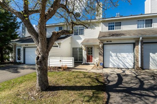 12753 Edgewater Path, Saint Paul, MN 55124-8654